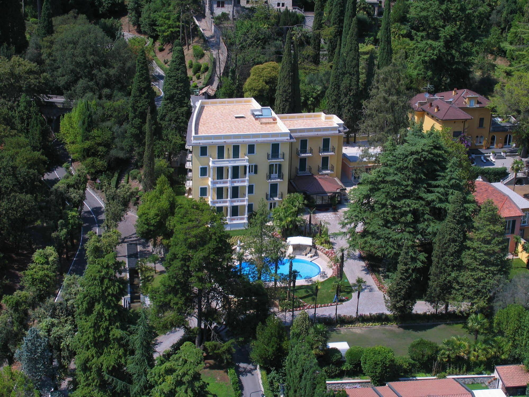 Villa Sofia Hotel Gardone Riviera Exterior photo